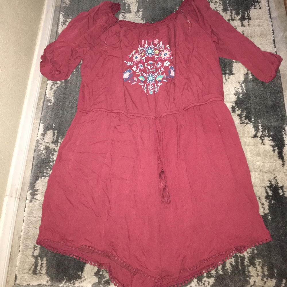 Romper, rust color size 3x